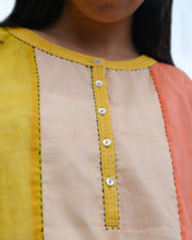 Load image into Gallery viewer, Orange Patch Kurta
