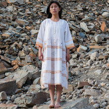 Load image into Gallery viewer, Offwhite Pintuck Gather Dress
