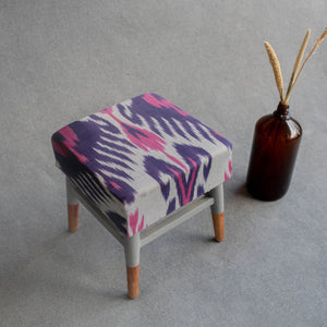 STOOL IKAT BLUE